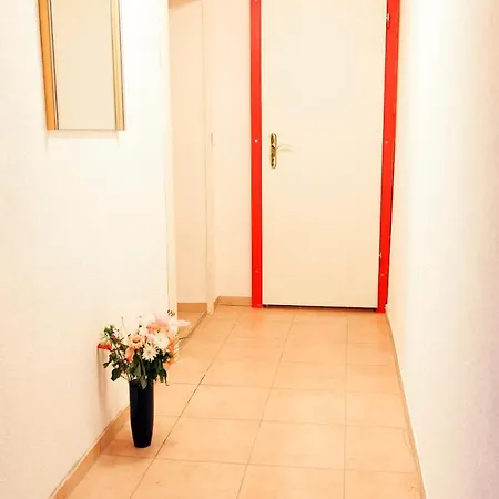 Sunny Day Holiday Apartment Unterseen Exterior foto